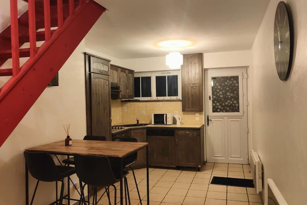 Charmante Maison De Ville บอลเบค ภายนอก รูปภาพ
